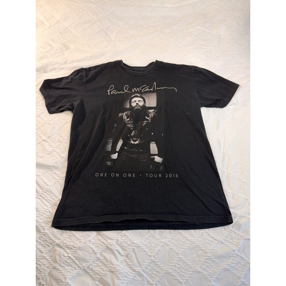 Paul McCartney One On One Tour 2016 Graphic T-Shirt Mens XL Black Concert Tee